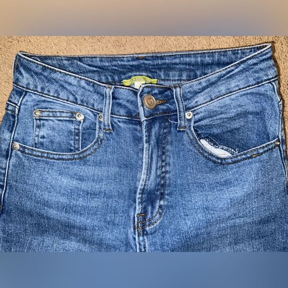 Gianni Bini Blue Straight-Leg Jeans - Picture 2 of 5